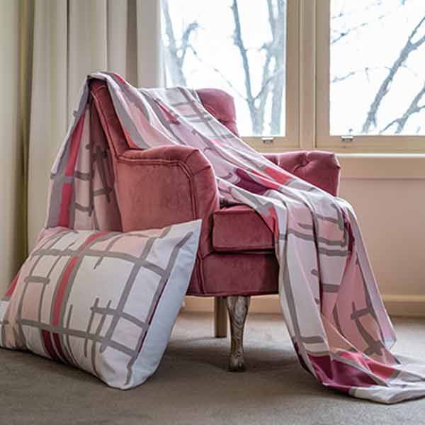 Staydry Durabreathe Pink Mira Cov.Sgle w/Pillow Case - Image 2