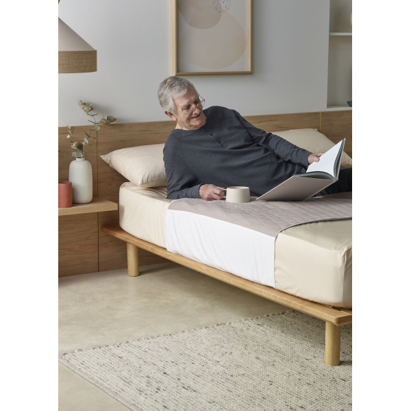 Staydry Blue-E Bed Pad Queen With Wings Clay - Image 3