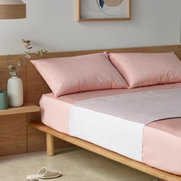 Staydry Boss Bed Pad with Wings Queen Bed Lilac