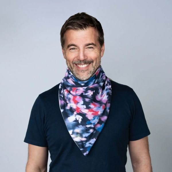 Staydry Bandana Spirit Print Stud Closure by Staydry in Clothing Protectors