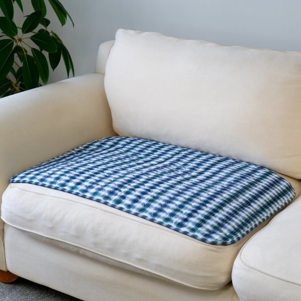 Buddies Chair Pad Large Tartan 60x90cm Anti-Slip Waterproof 2300ml